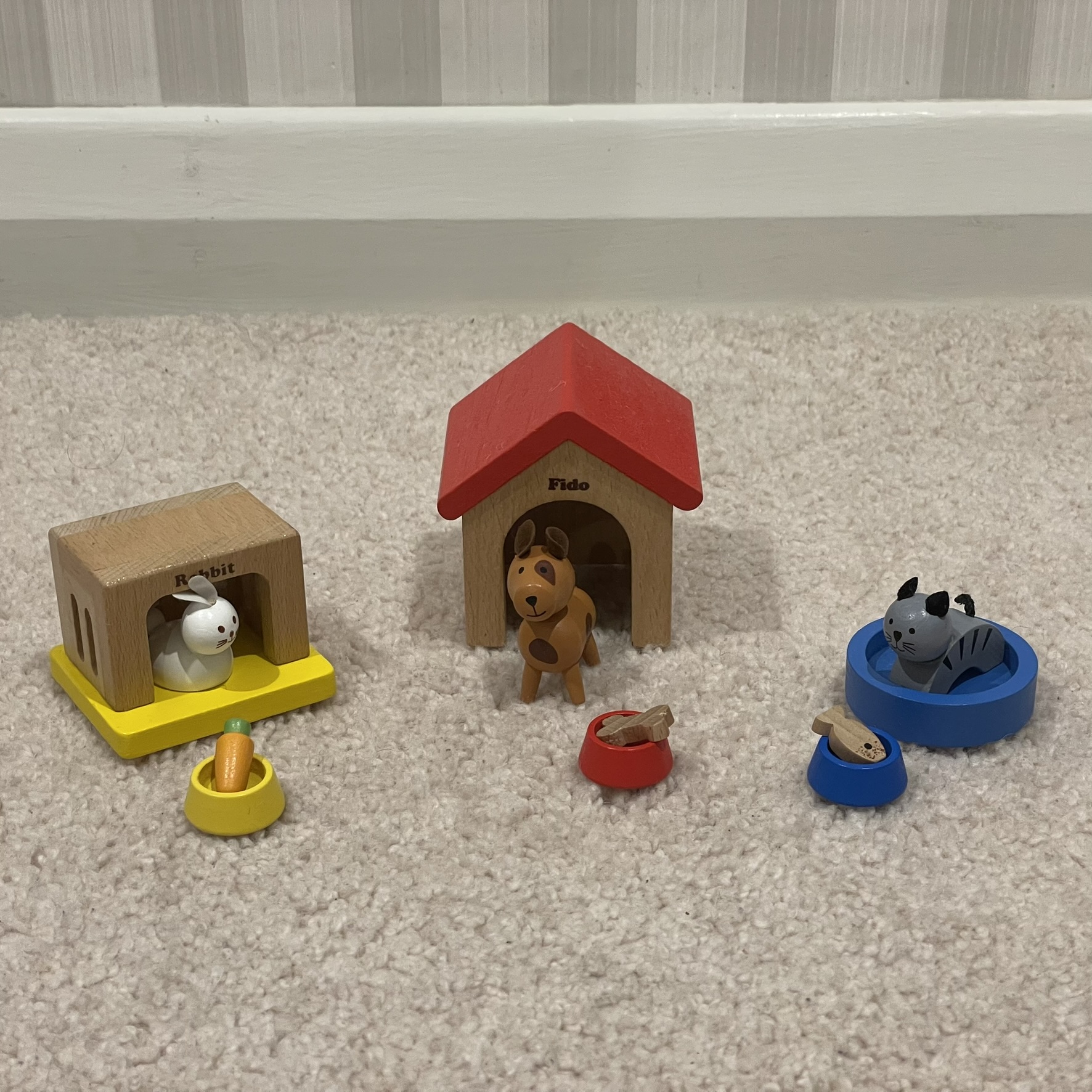 Hape Wooden Family Pets Set